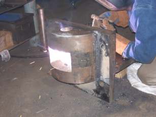 Welding the new draw-bar pocket